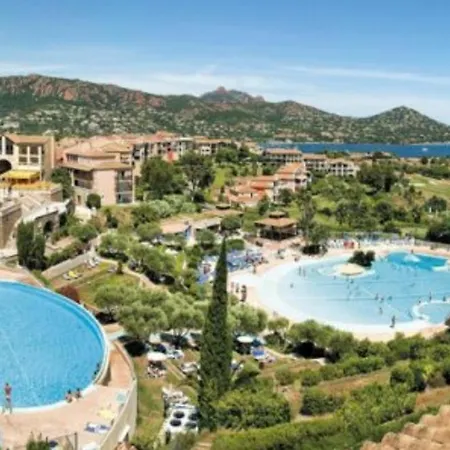 Superbe Avec Vue Et Piscine *